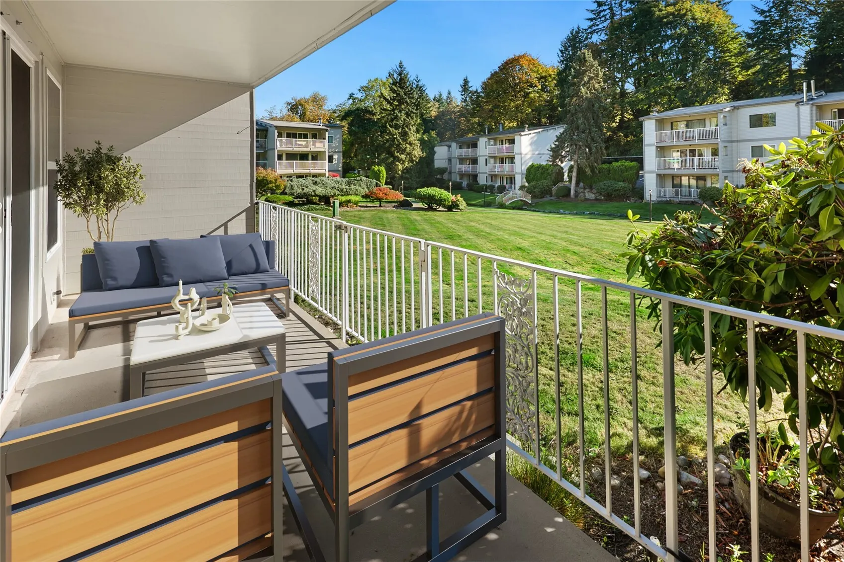 13307 15th Avenue NE #C3, Seattle, WA 98125