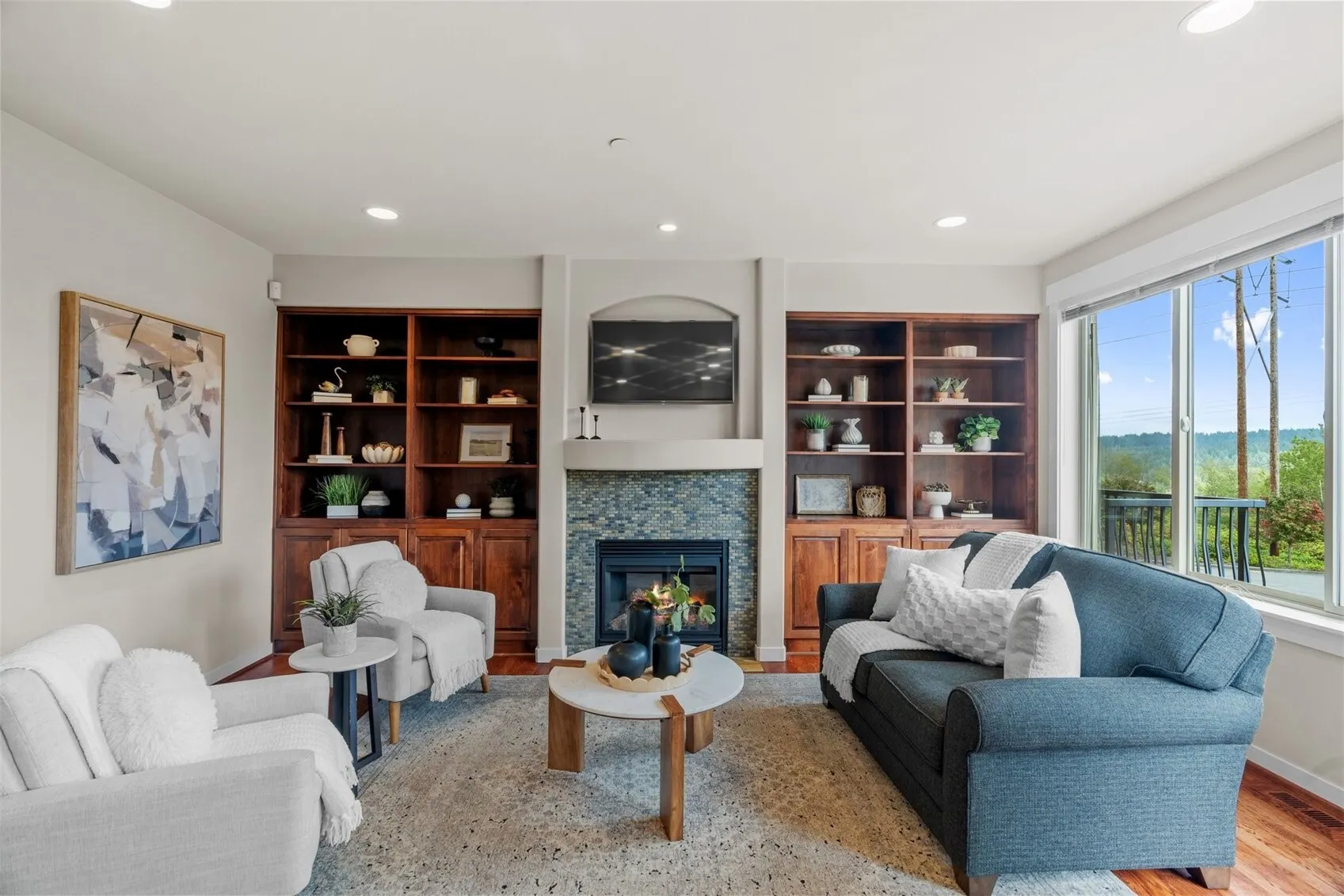 15186 132nd Avenue NE, Woodinville, WA 98072
