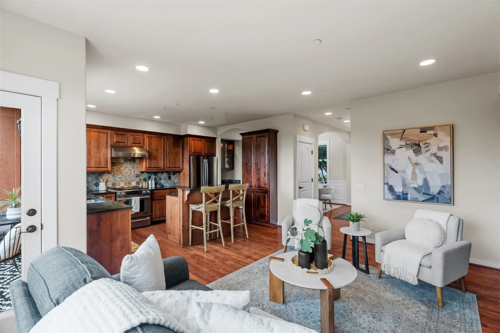 15186 132nd Avenue NE, Woodinville, WA 98072