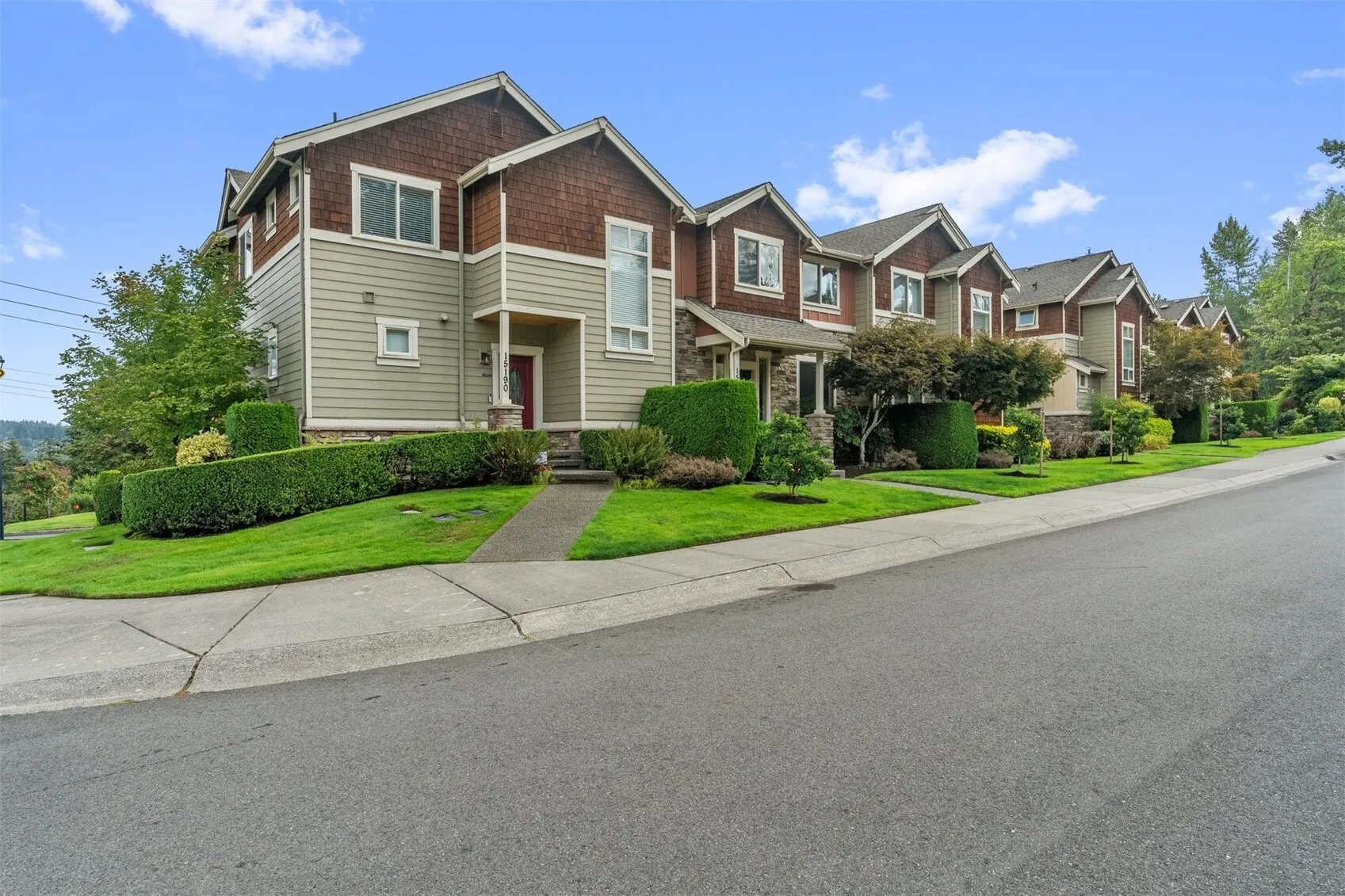 15186 132nd Avenue NE, Woodinville, WA 98072