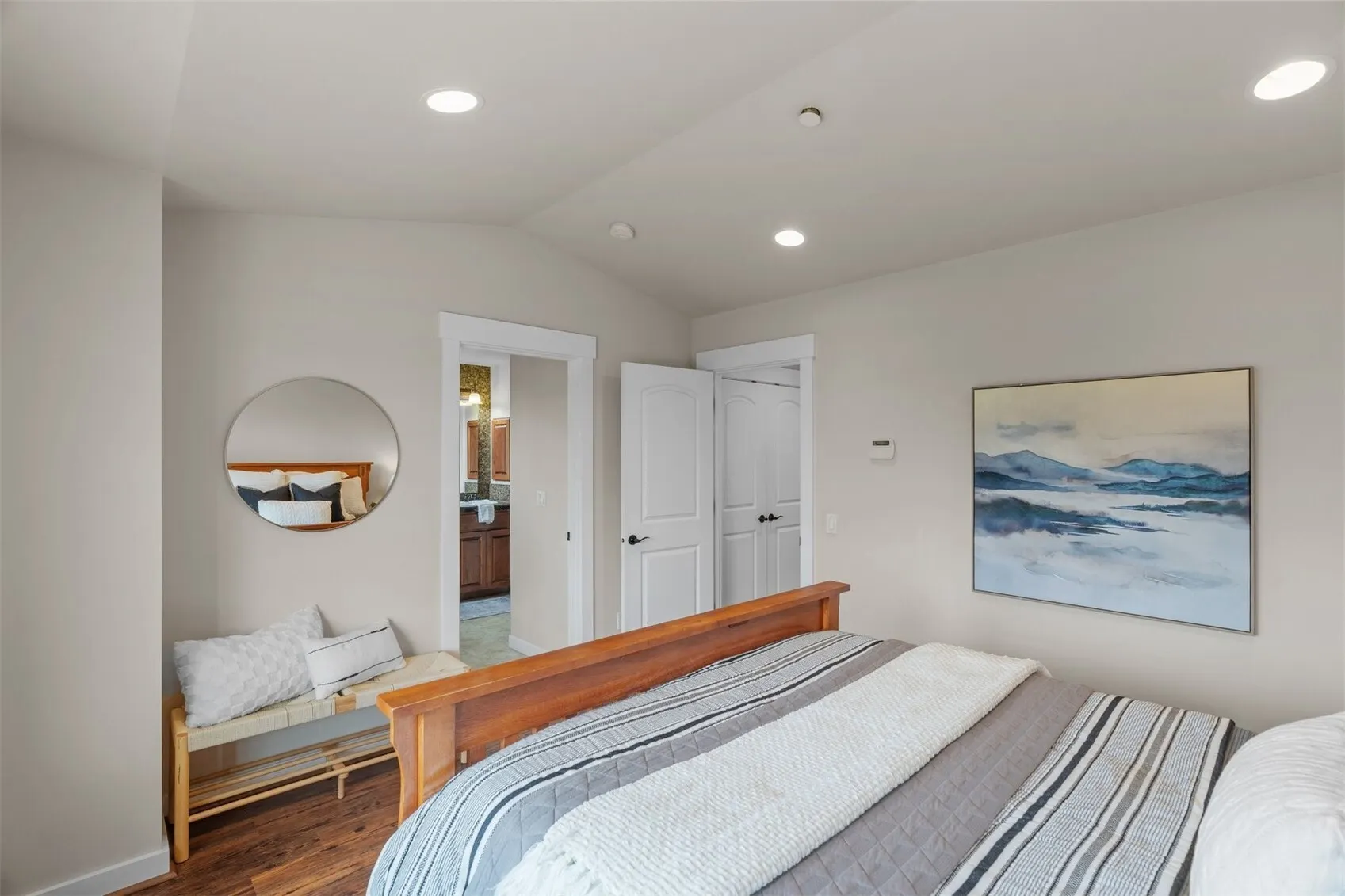 15186 132nd Avenue NE, Woodinville, WA 98072