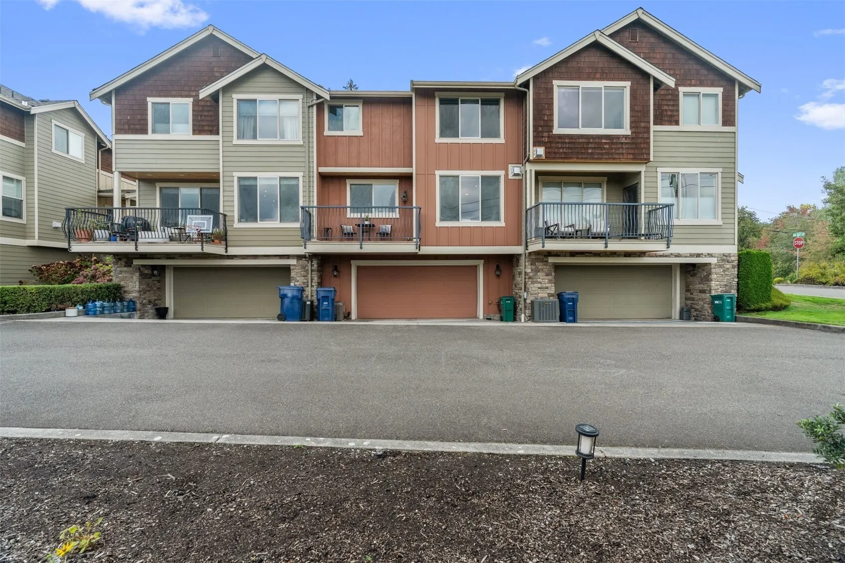 15186 132nd Avenue NE, Woodinville, WA 98072