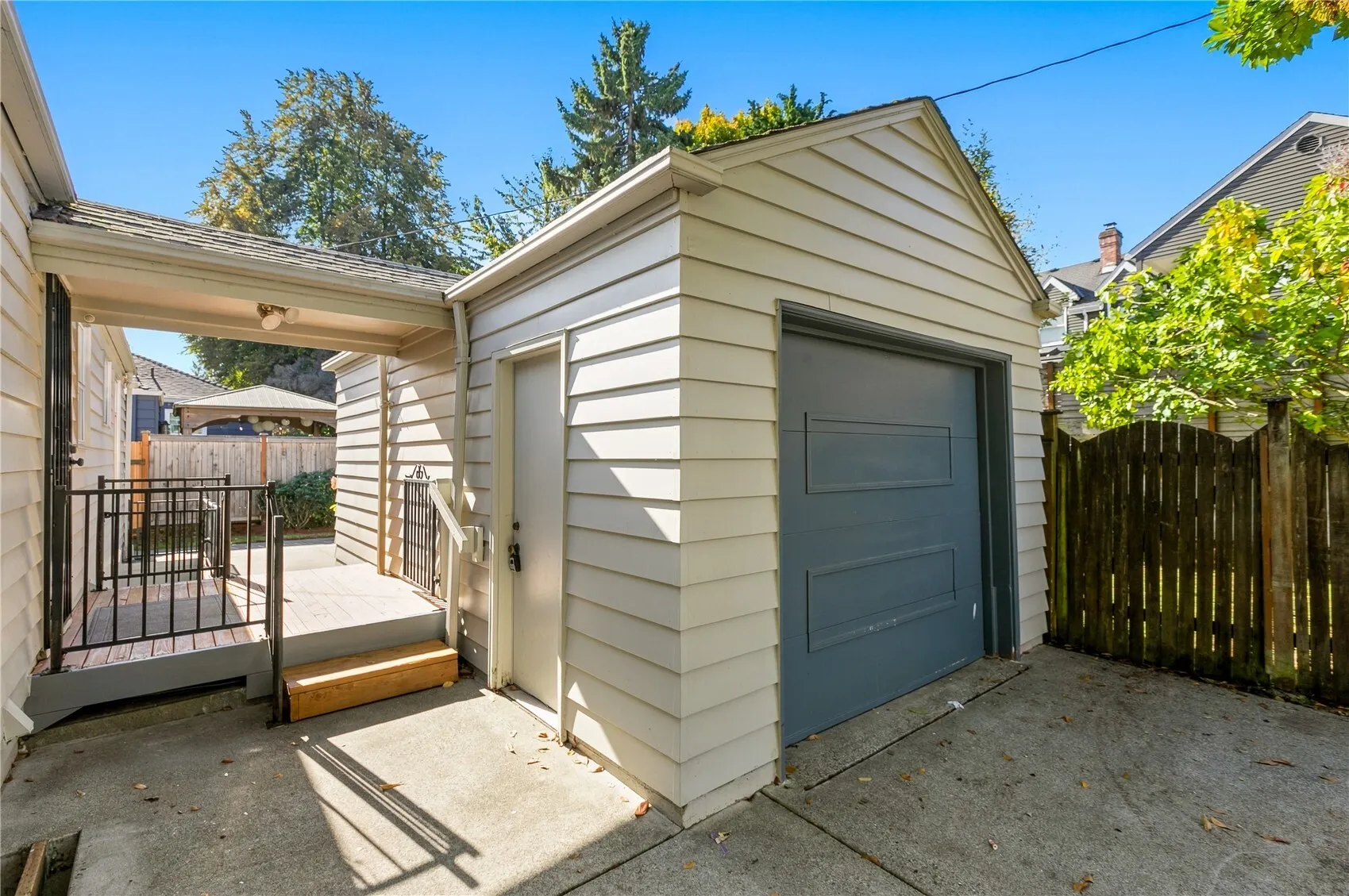 7755 44th Avenue NE, Seattle, WA 98115