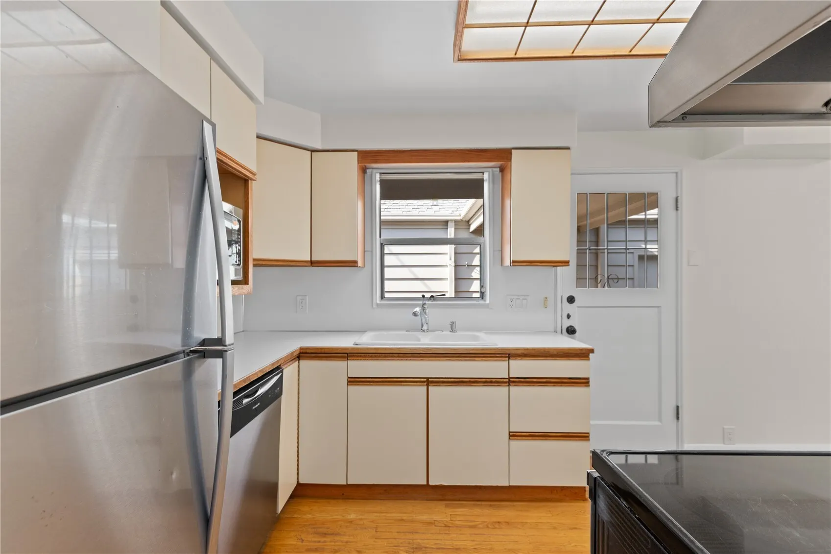 7755 44th Avenue NE, Seattle, WA 98115