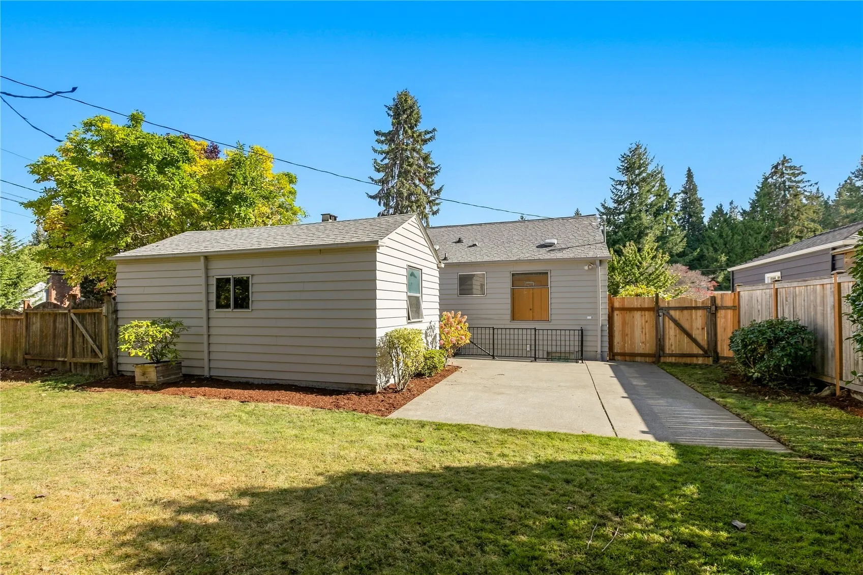 7755 44th Avenue NE, Seattle, WA 98115