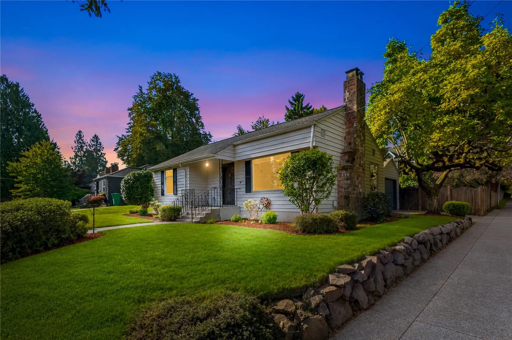 7755 44th Avenue NE, Seattle, WA 98115