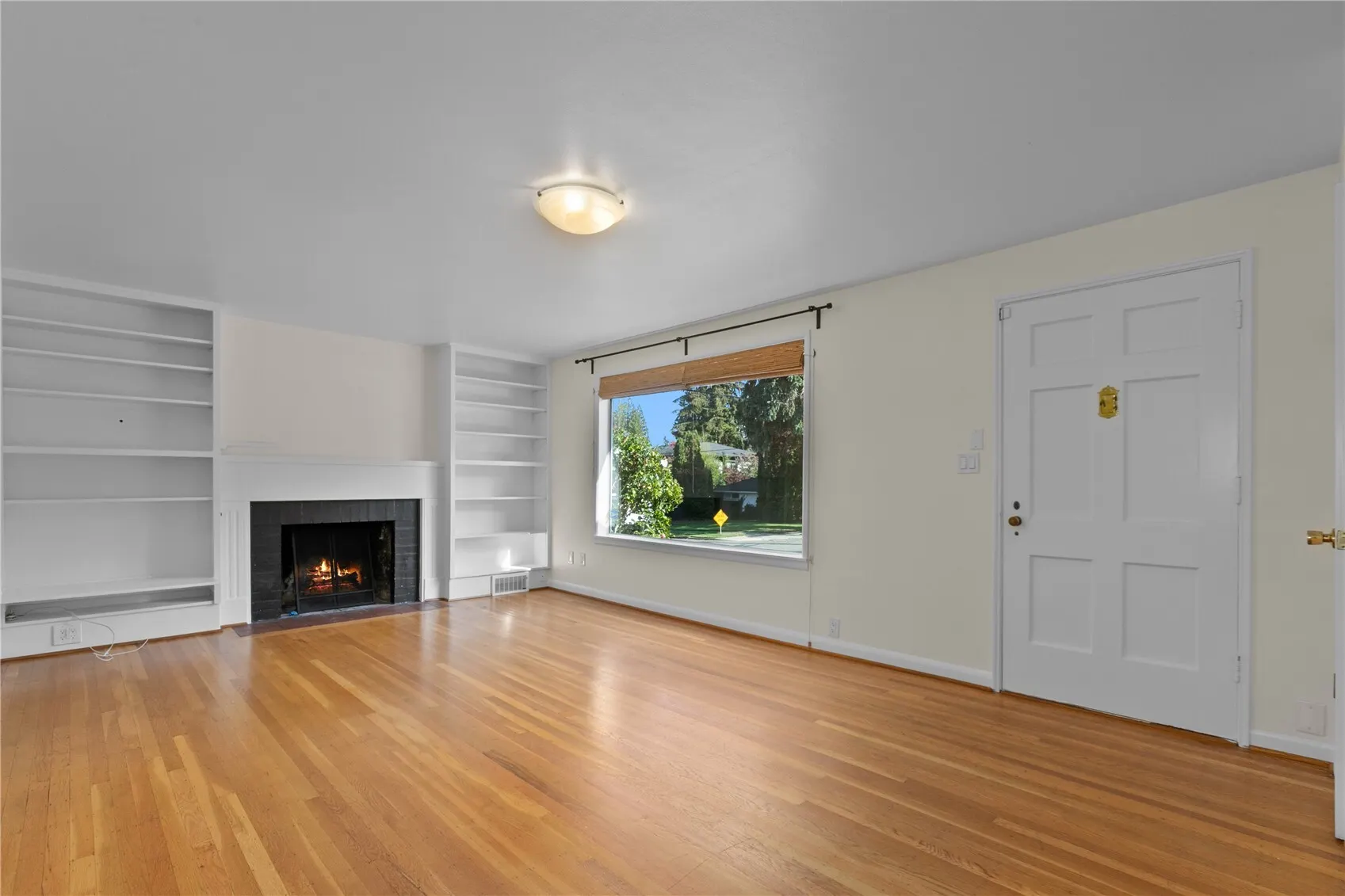 7755 44th Avenue NE, Seattle, WA 98115