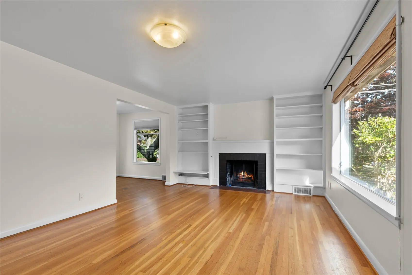 7755 44th Avenue NE, Seattle, WA 98115
