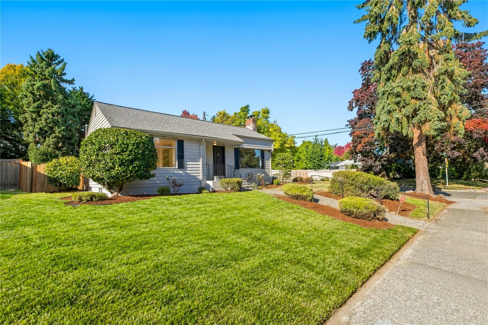 7755 44th Avenue NE, Seattle, WA 98115