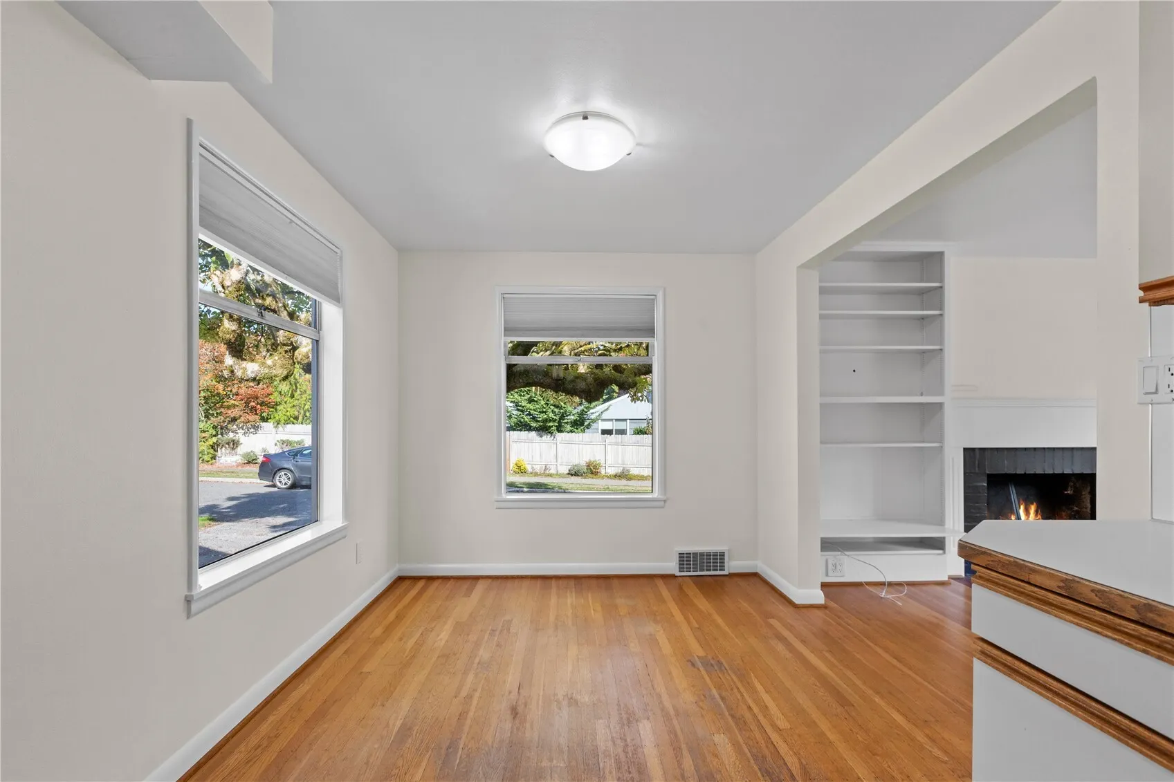 7755 44th Avenue NE, Seattle, WA 98115