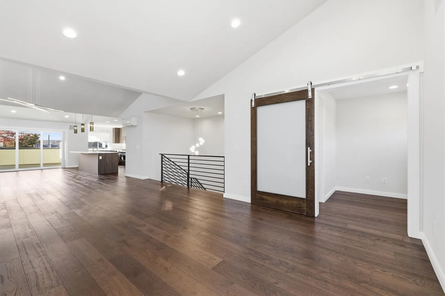 1309 Market Street , Kirkland, WA 98033