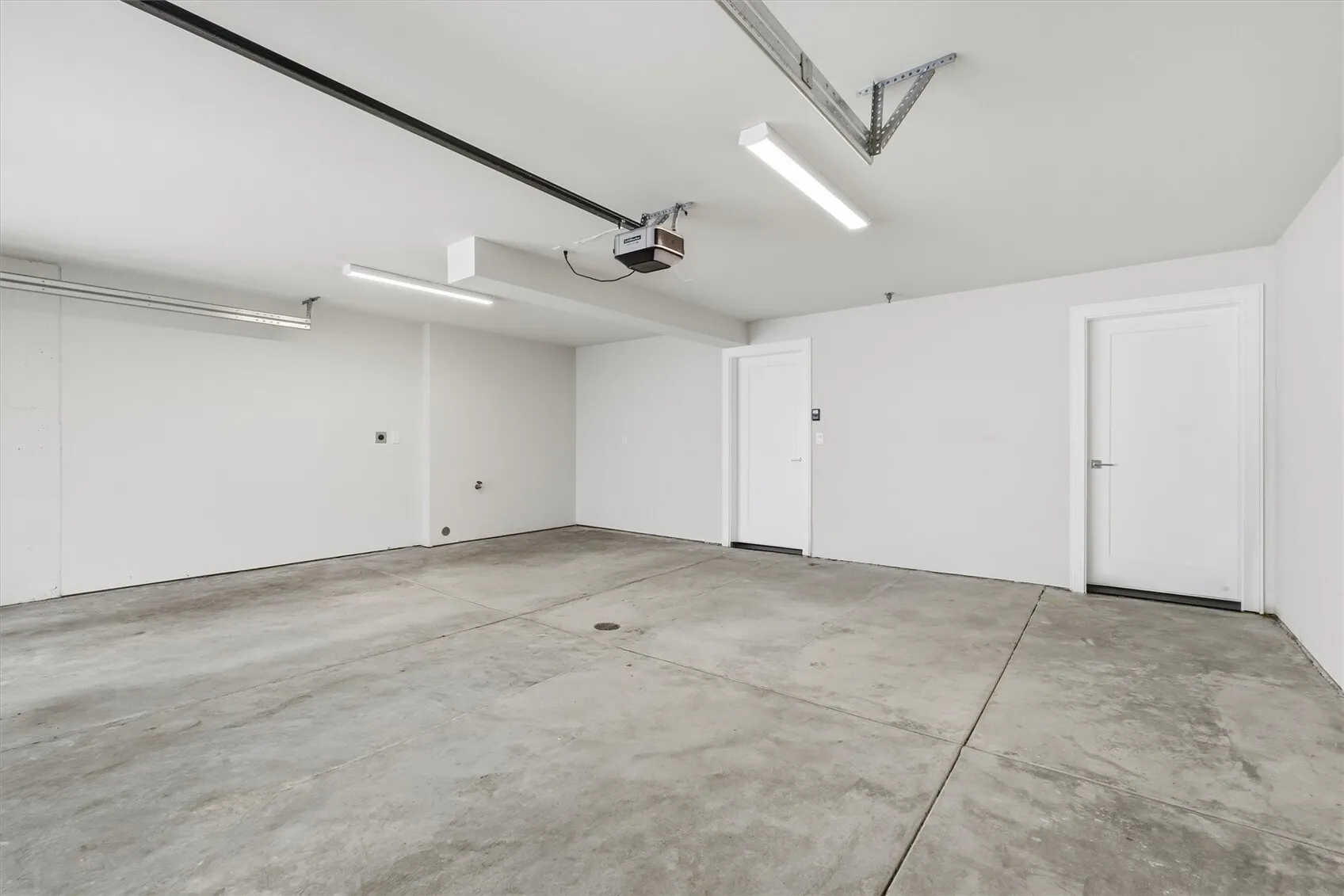 1309 Market Street , Kirkland, WA 98033
