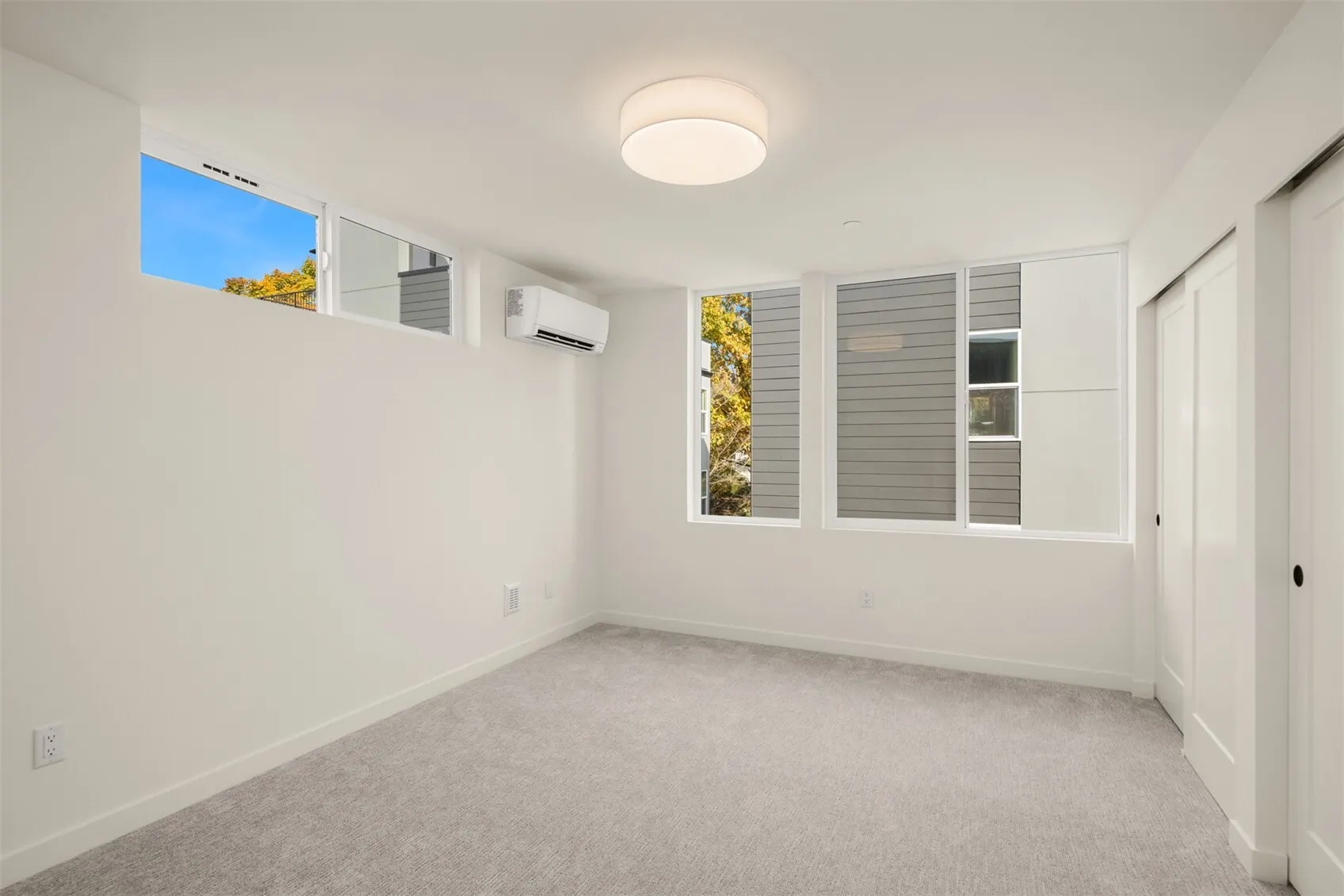 723 15th Avenue #A, Seattle, WA 98122