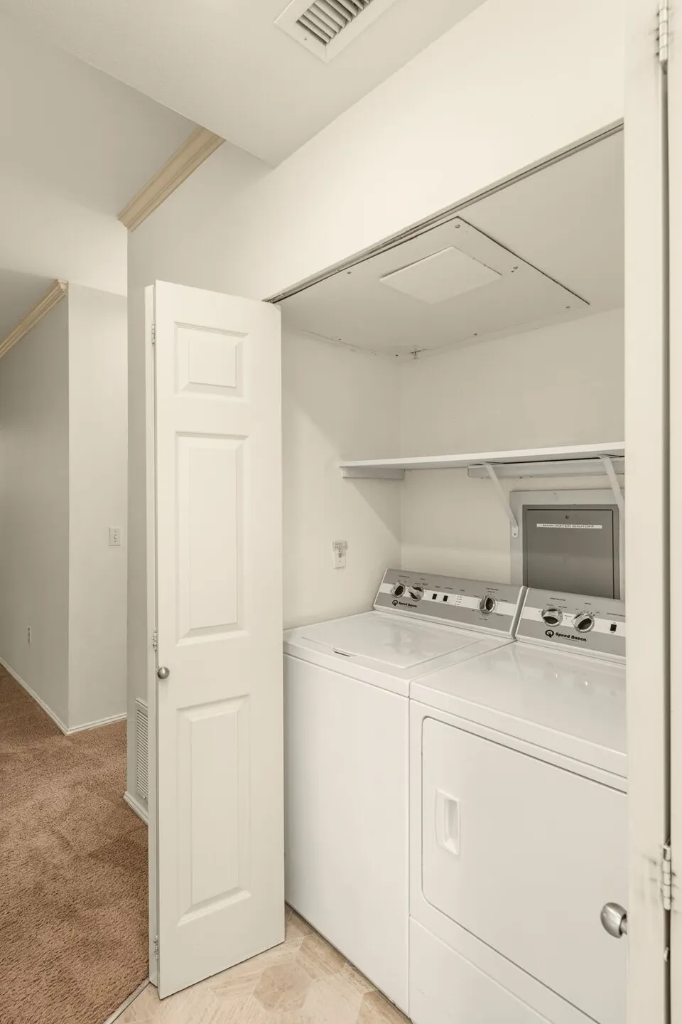 25235 SE Klahanie Boulevard #M202, Sammamish, WA 98029