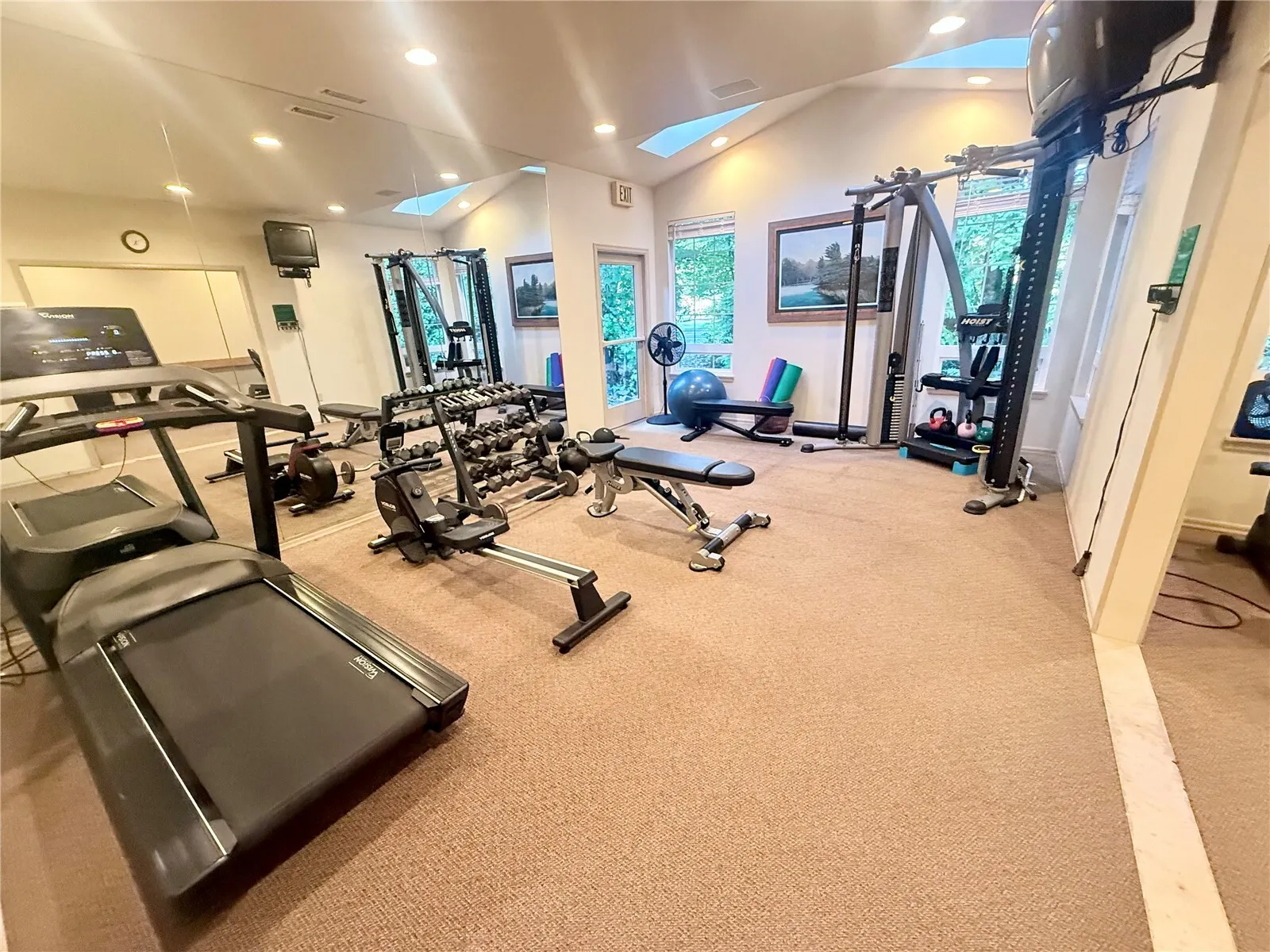 25235 SE Klahanie Boulevard #M202, Sammamish, WA 98029