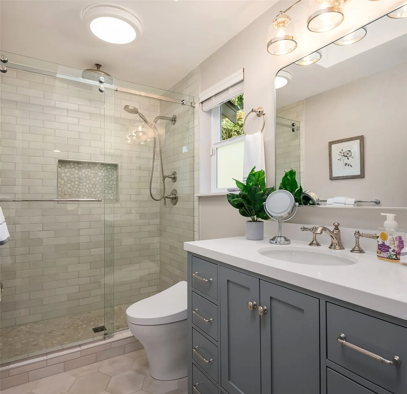 17626 NE 136th Street , Redmond, WA 98052