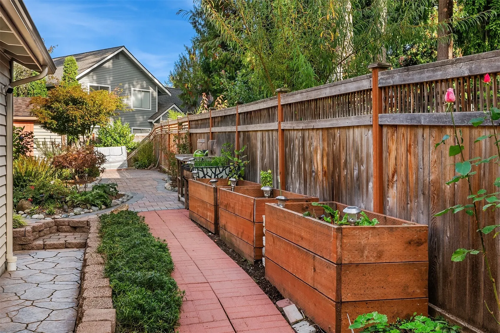 17626 NE 136th Street , Redmond, WA 98052