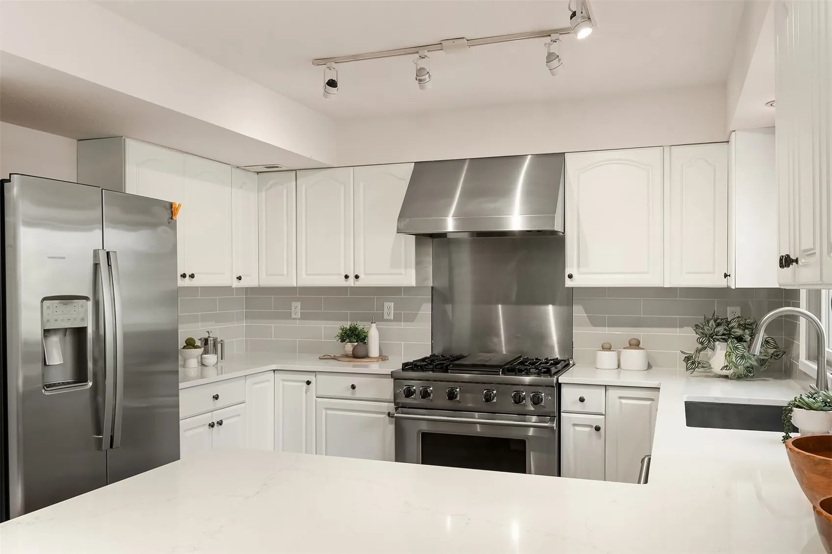 17626 NE 136th Street , Redmond, WA 98052