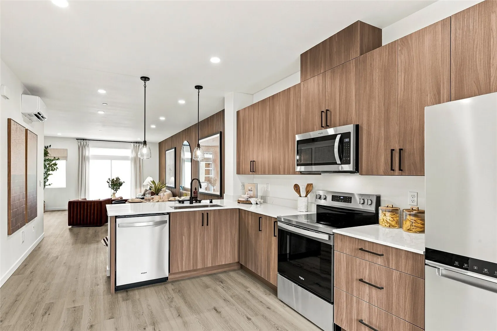16202 Manor Way #G2, Lynnwood, WA 98087