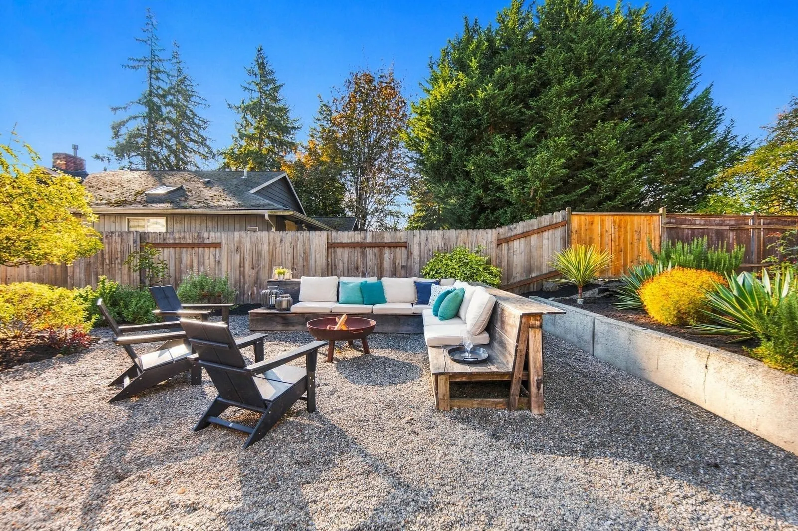 13047 31st Avenue NE, Seattle, WA 98125-4409
