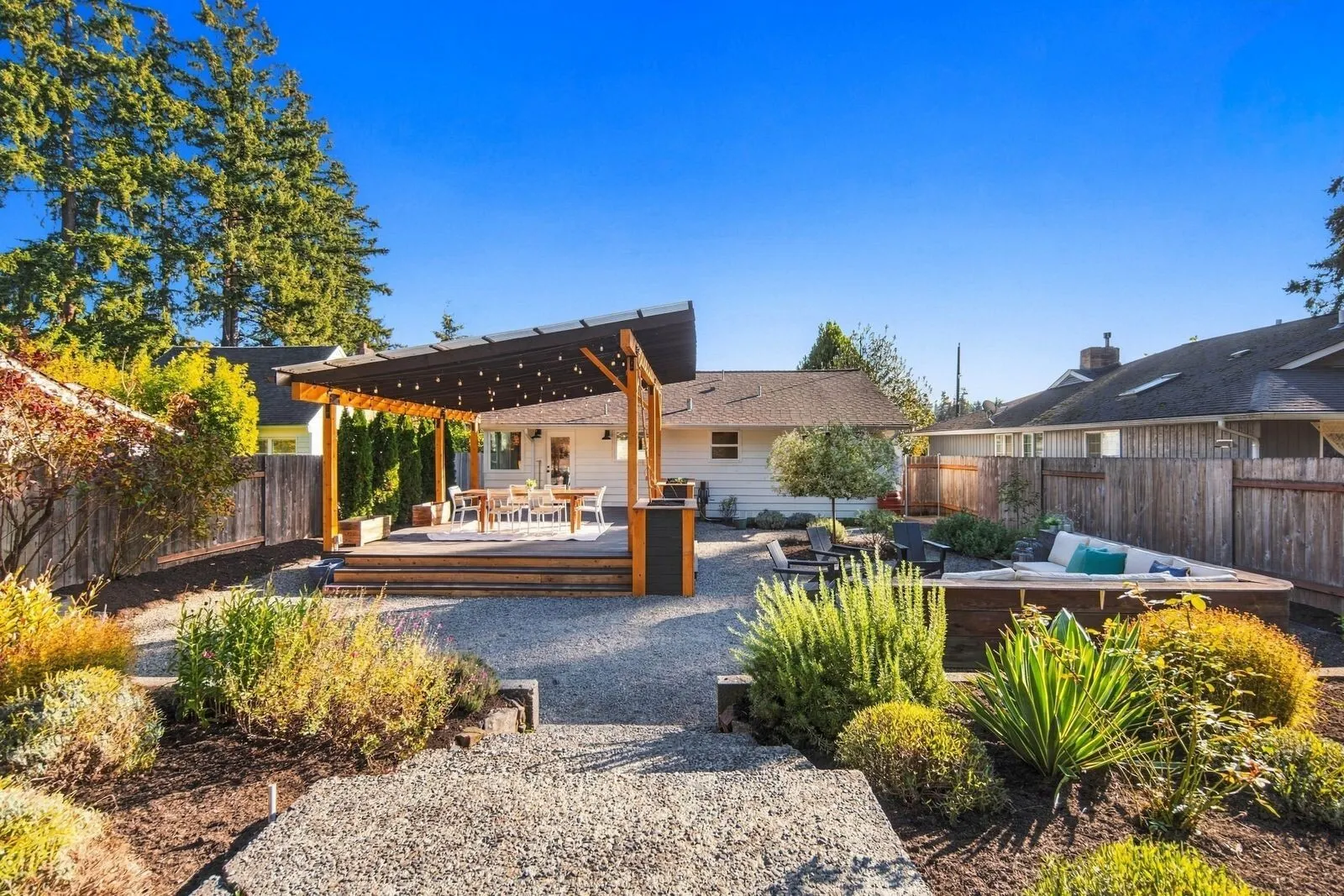 13047 31st Avenue NE, Seattle, WA 98125-4409