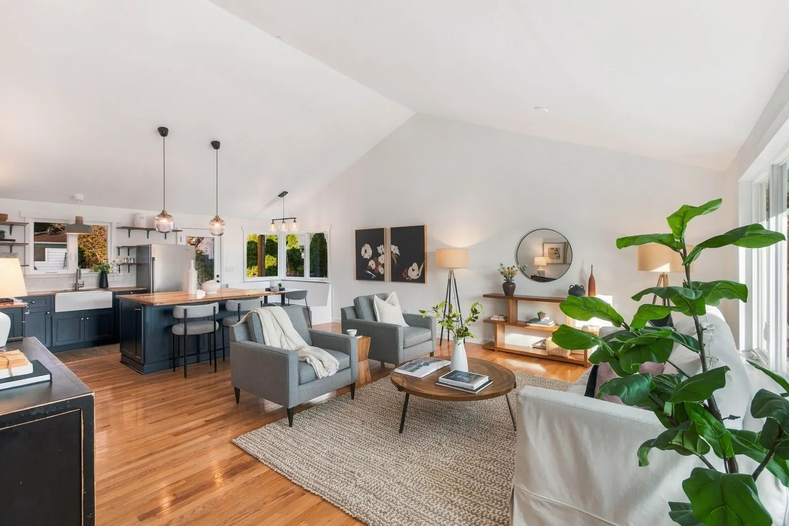 13047 31st Avenue NE, Seattle, WA 98125-4409