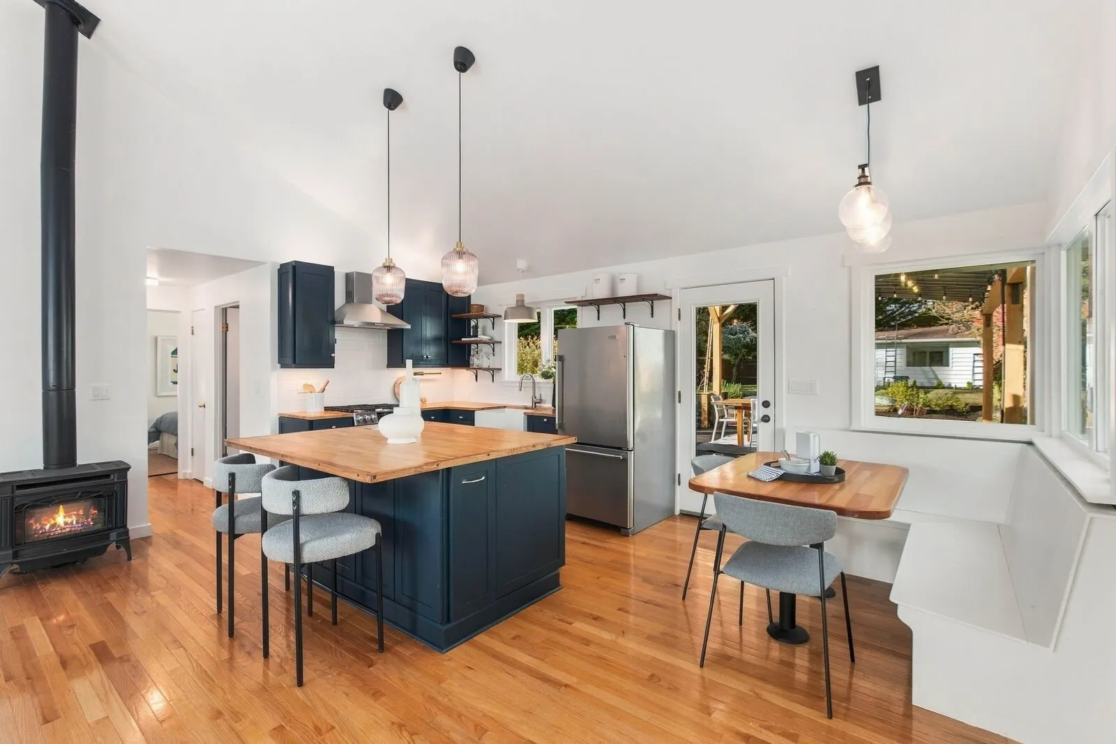 13047 31st Avenue NE, Seattle, WA 98125-4409