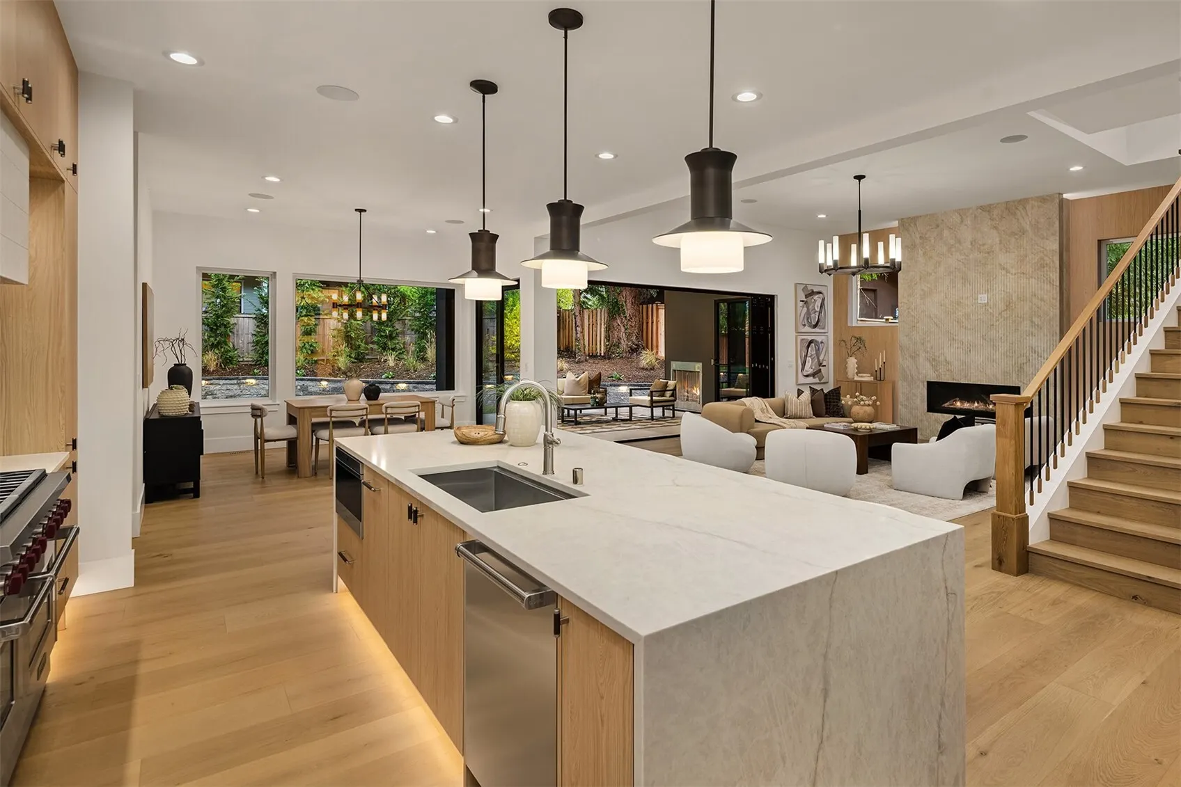 1814 153rd Avenue SE, Bellevue, WA 98007