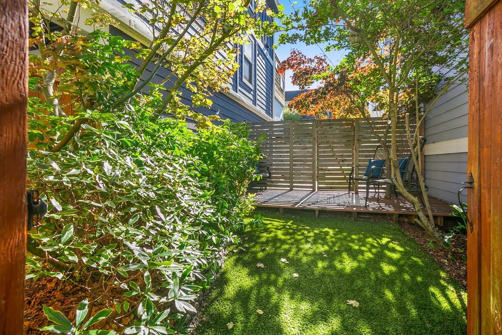 3043 59th Avenue SW #B, Seattle, WA 98116