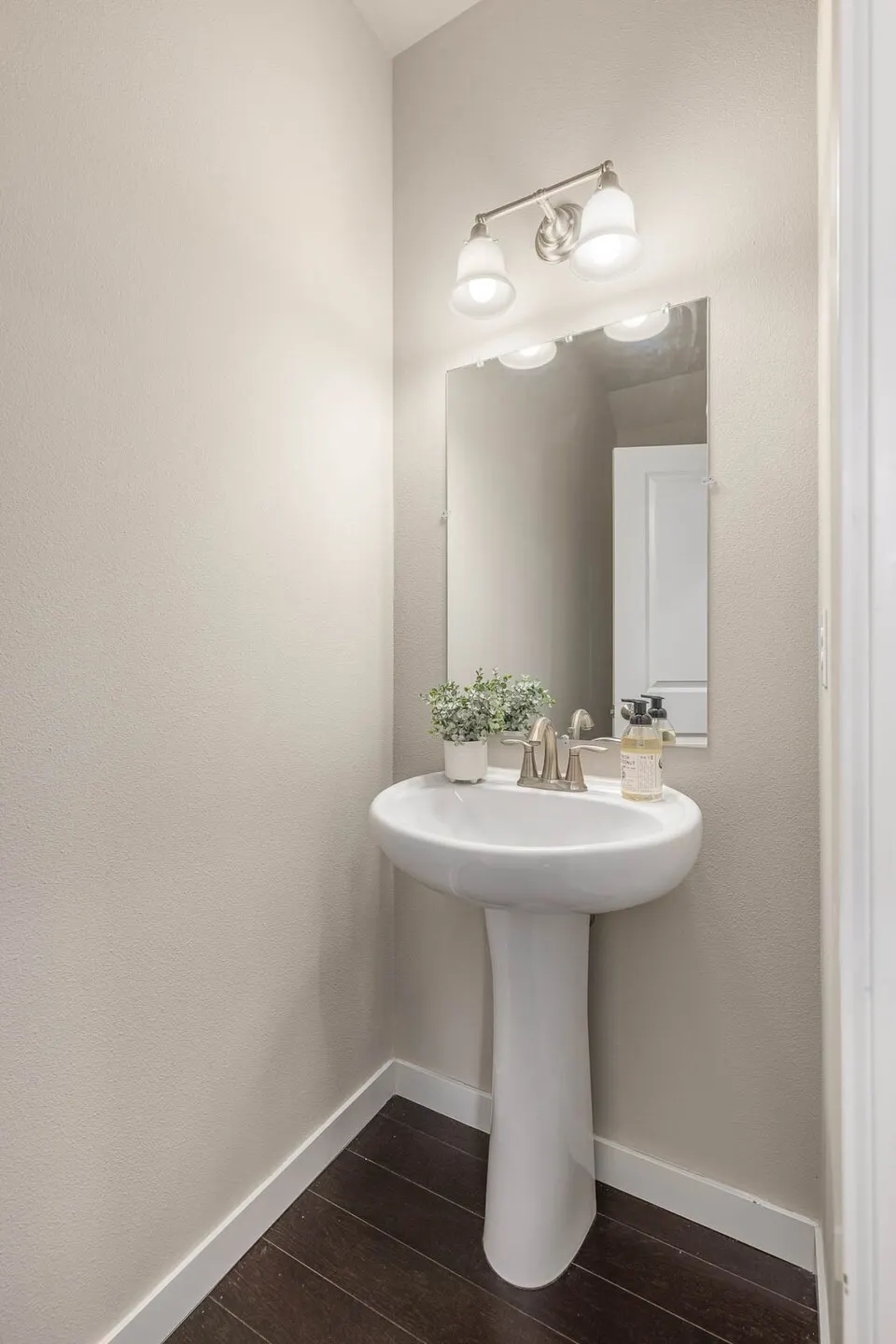 1435 NE Park Drive , Issaquah, WA 98029