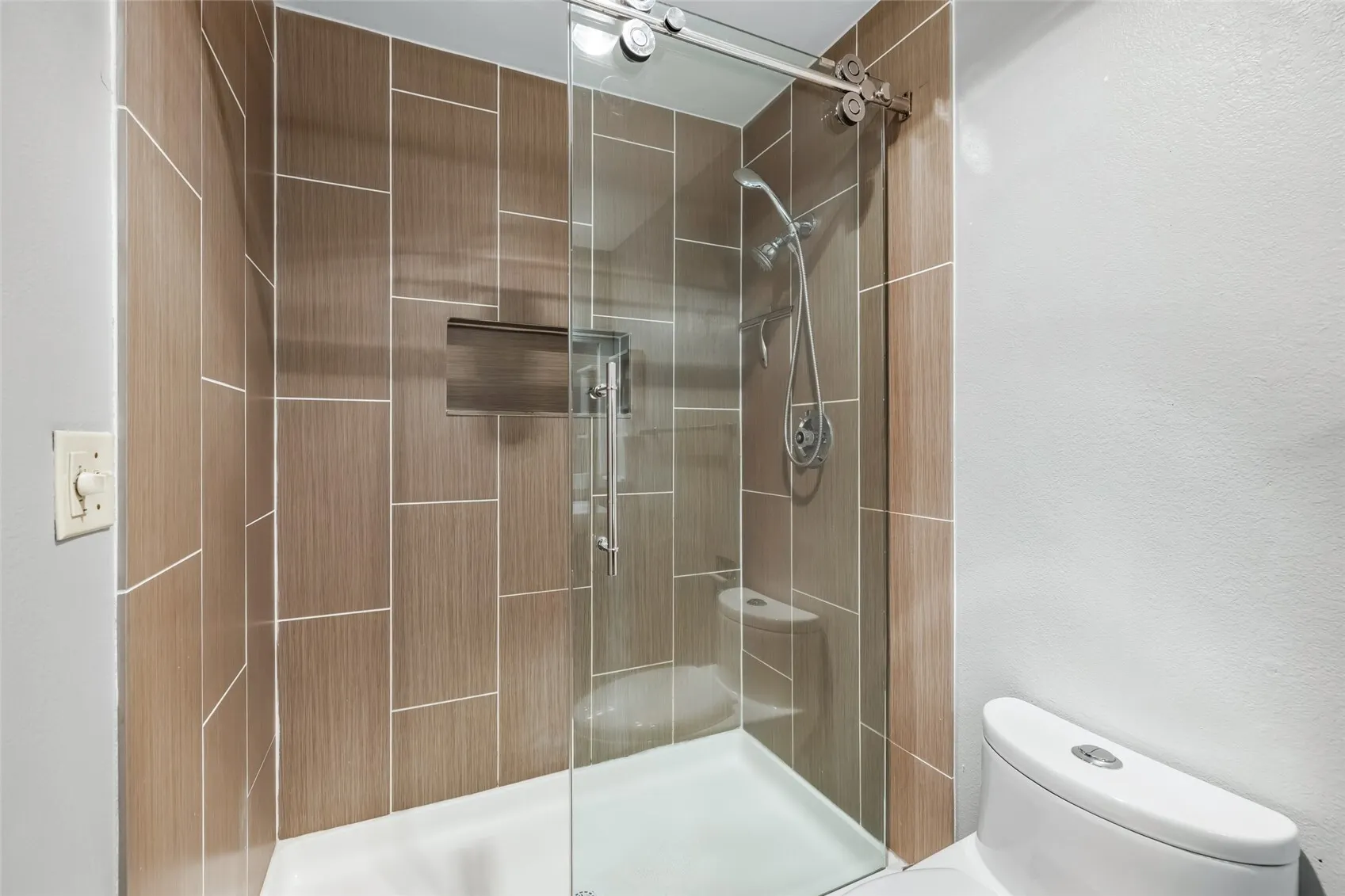 701 17th Avenue #105, Seattle, WA 98122