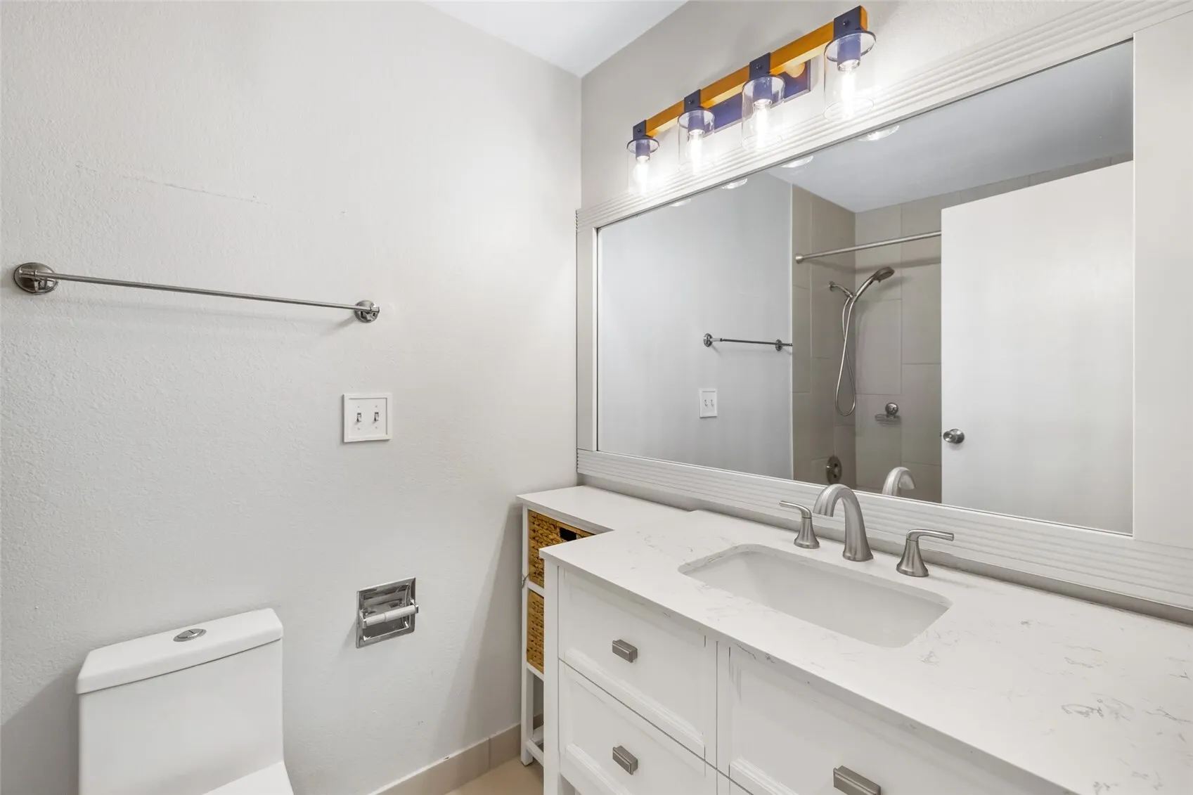 701 17th Avenue #105, Seattle, WA 98122