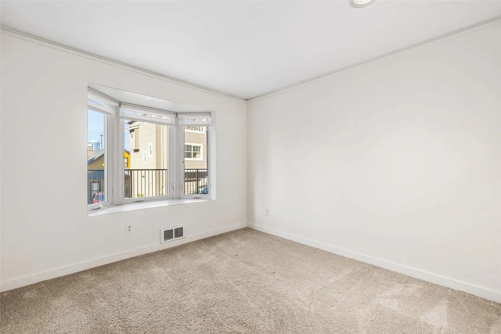 701 17th Avenue #105, Seattle, WA 98122