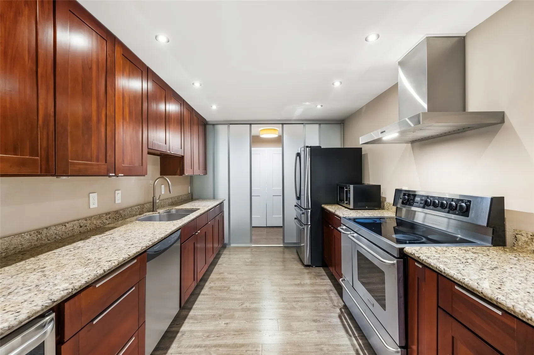 701 17th Avenue #105, Seattle, WA 98122