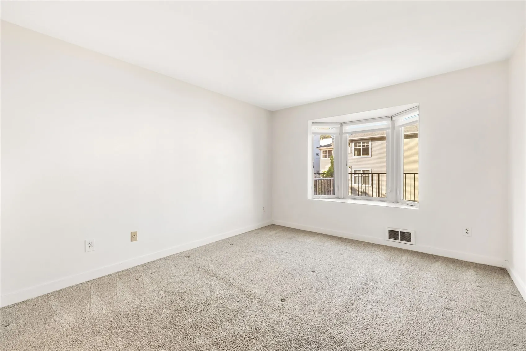 701 17th Avenue #105, Seattle, WA 98122
