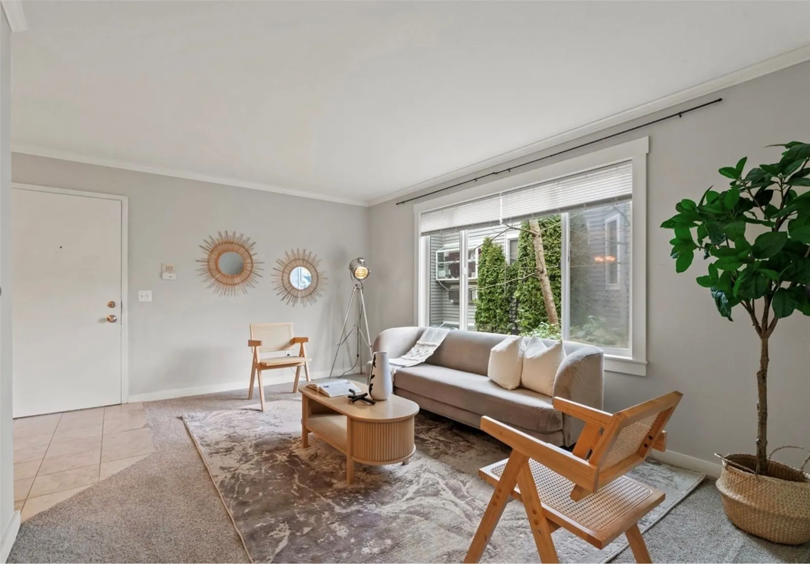 3626 14th Avenue W #102, Seattle, WA 98119