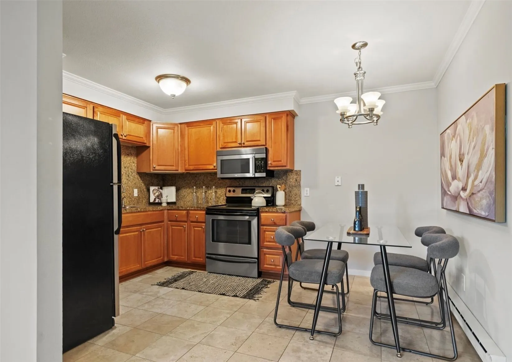 3626 14th Avenue W #102, Seattle, WA 98119