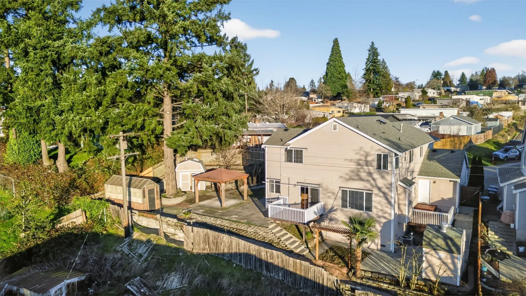 2103 NE 6th Circle , Renton, WA 98056-4501