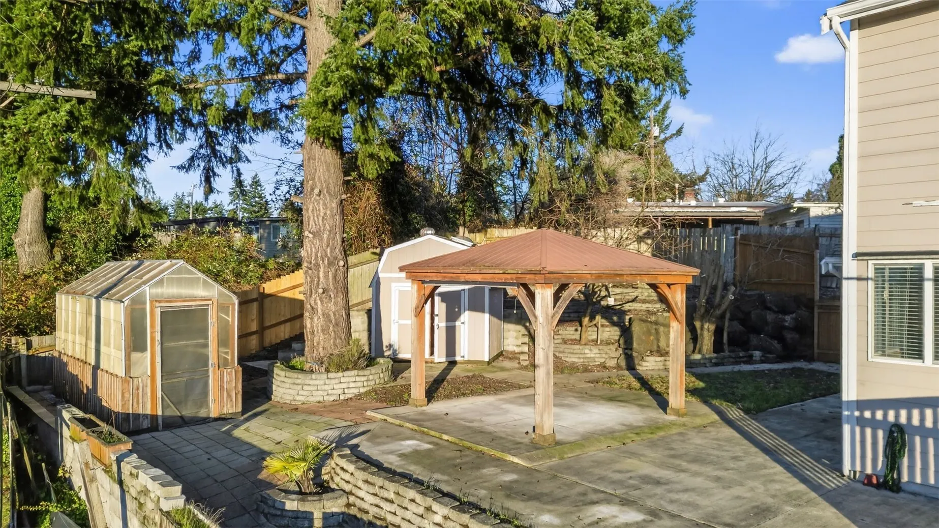 2103 NE 6th Circle , Renton, WA 98056-4501