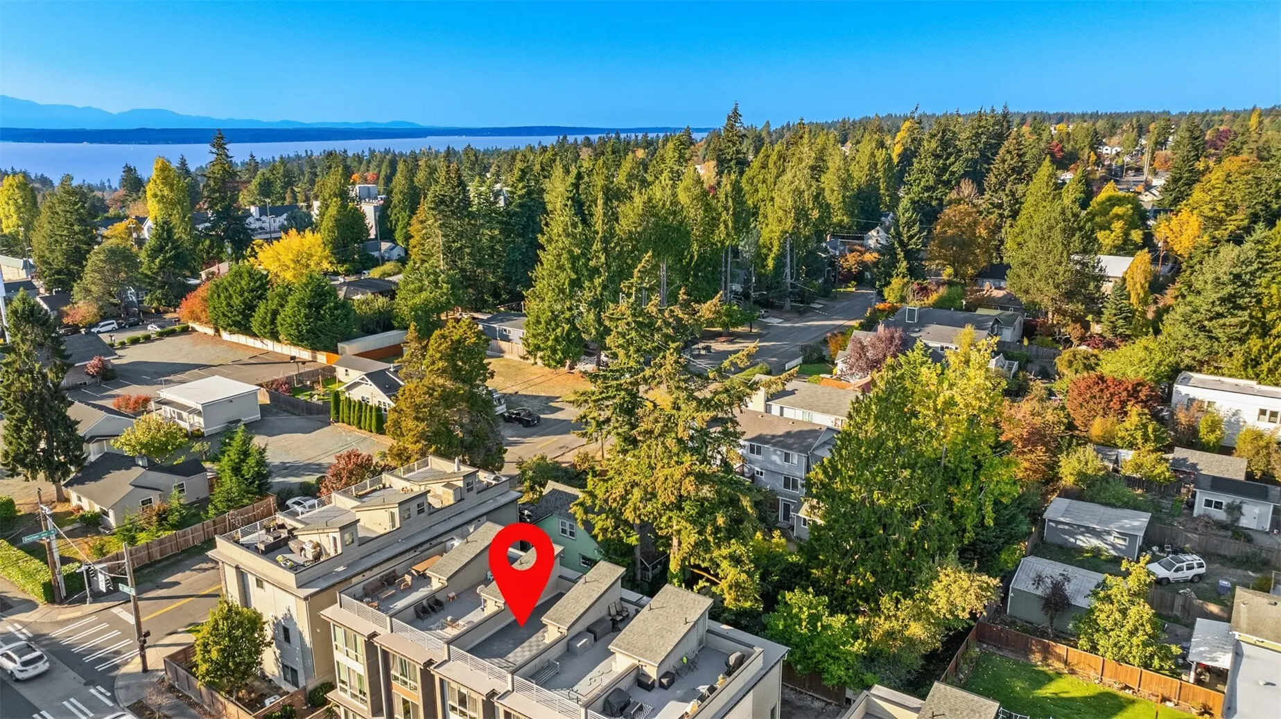 508 N 105th Street , Seattle, WA 98133