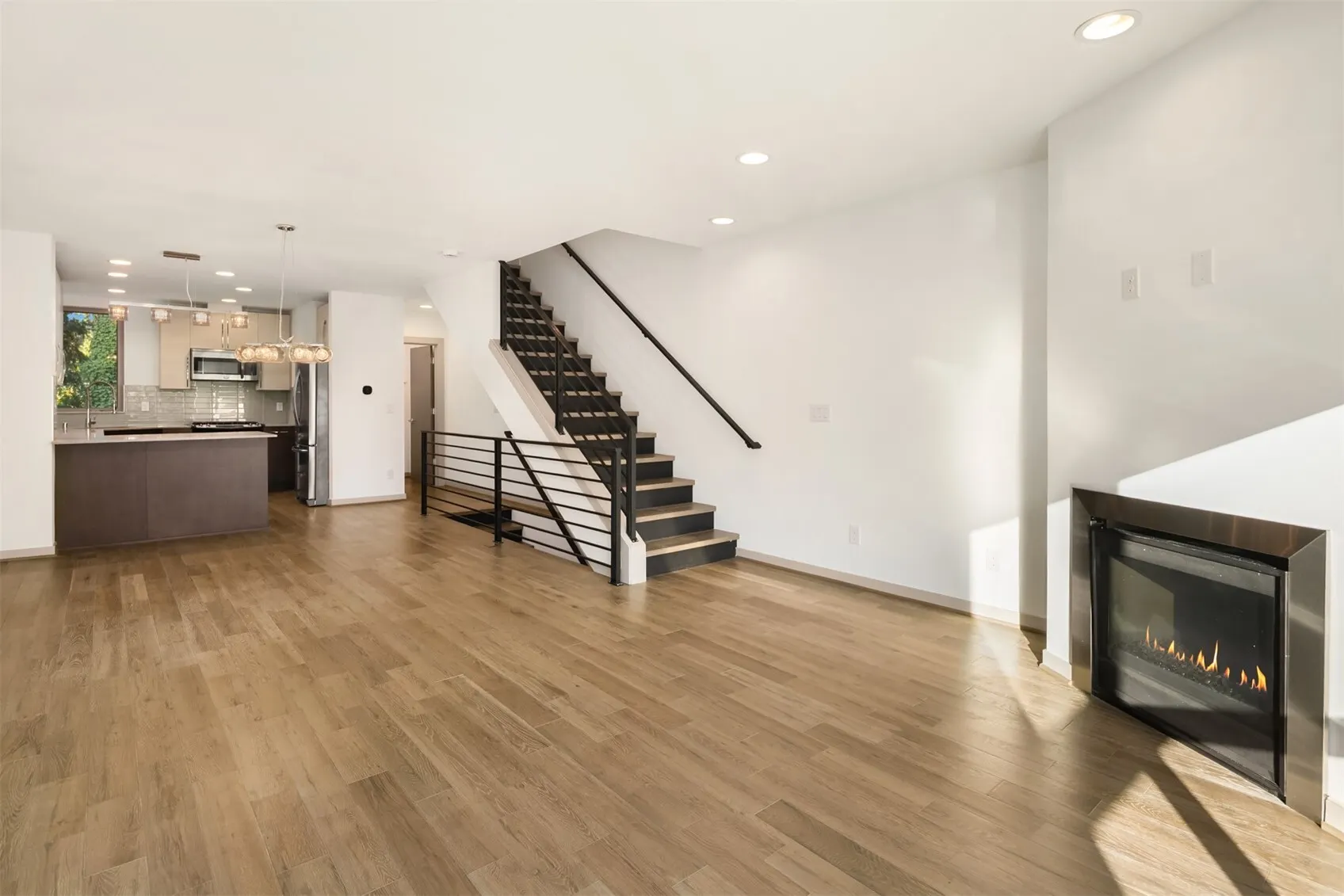 508 N 105th Street , Seattle, WA 98133