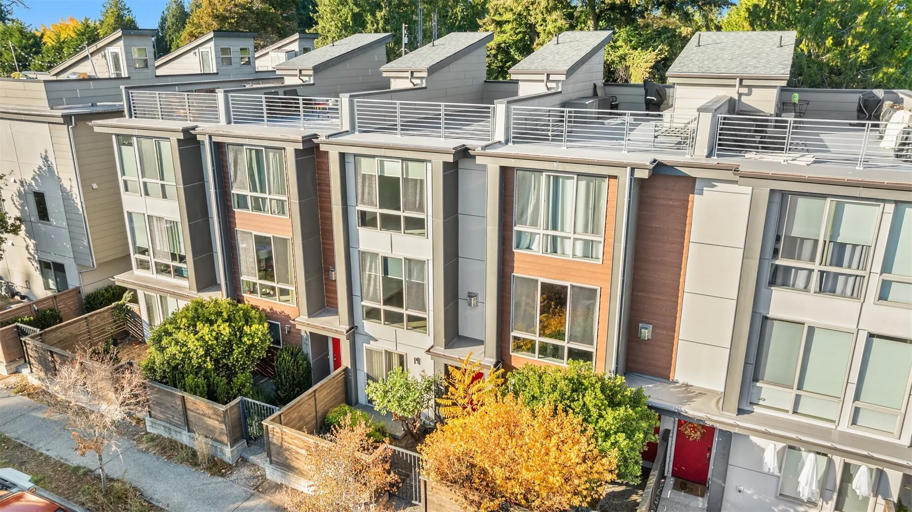 508 N 105th Street , Seattle, WA 98133