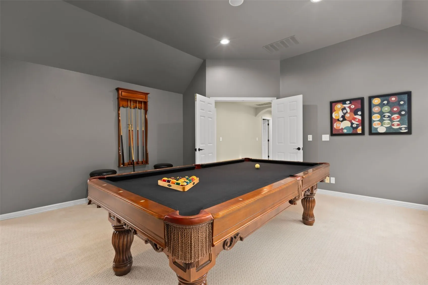 24634 SE 9th Place , Sammamish, WA 98074