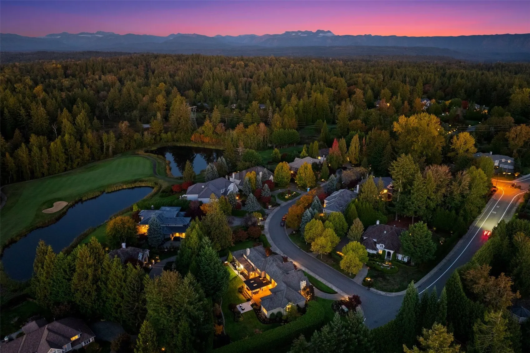 24634 SE 9th Place , Sammamish, WA 98074