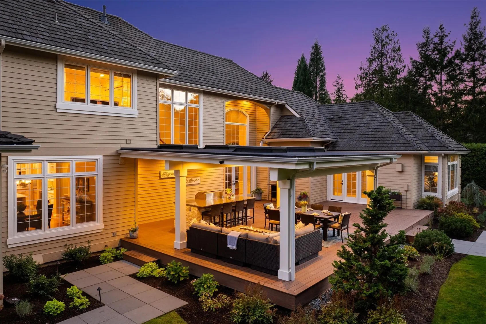 24634 SE 9th Place , Sammamish, WA 98074
