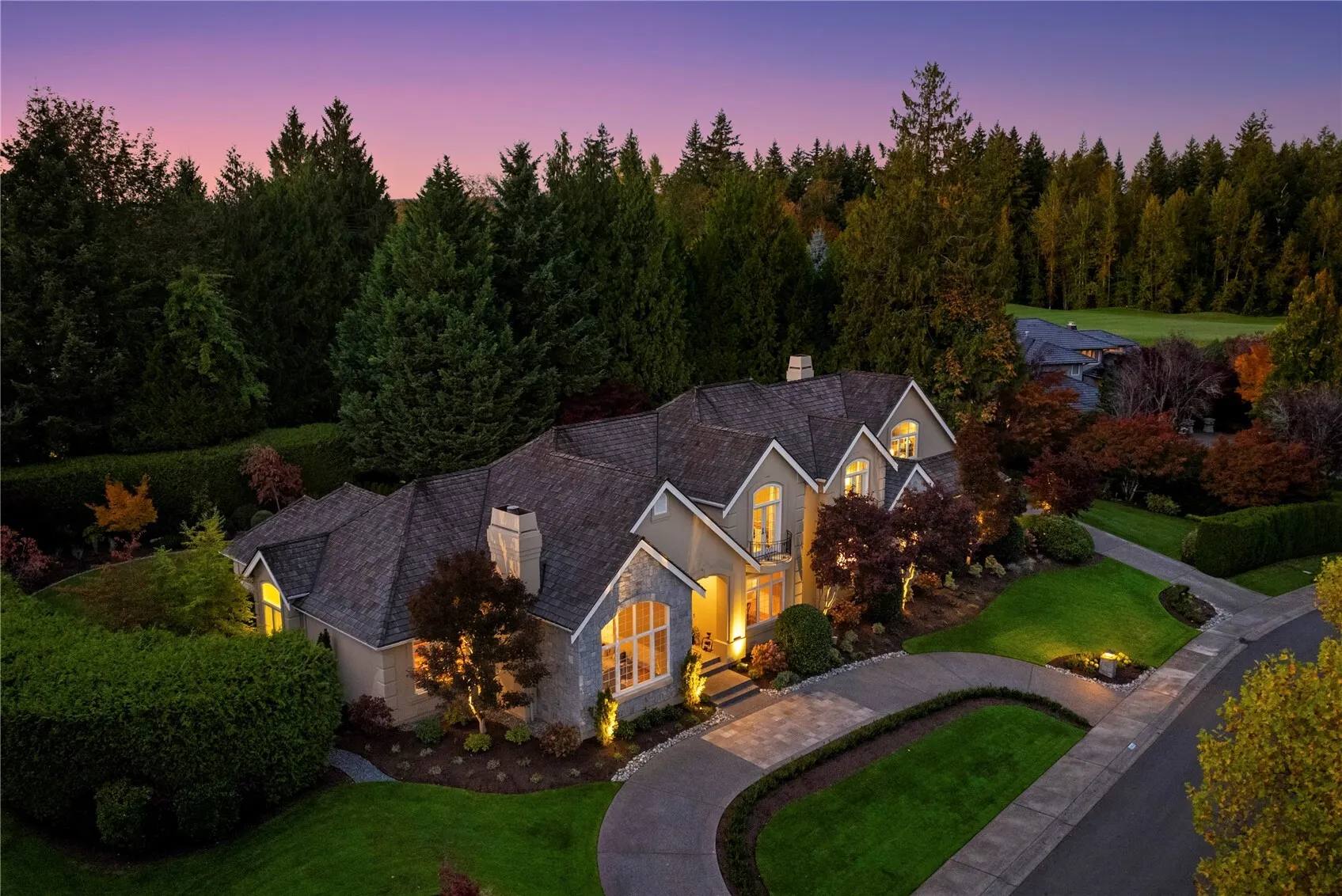 24634 SE 9th Place , Sammamish, WA 98074