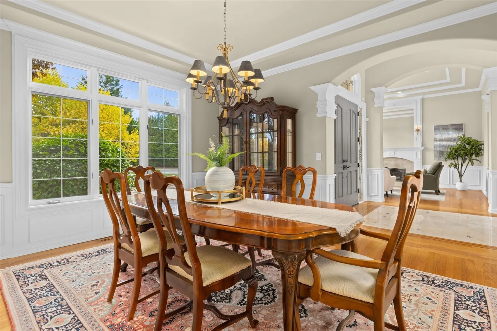 24634 SE 9th Place , Sammamish, WA 98074