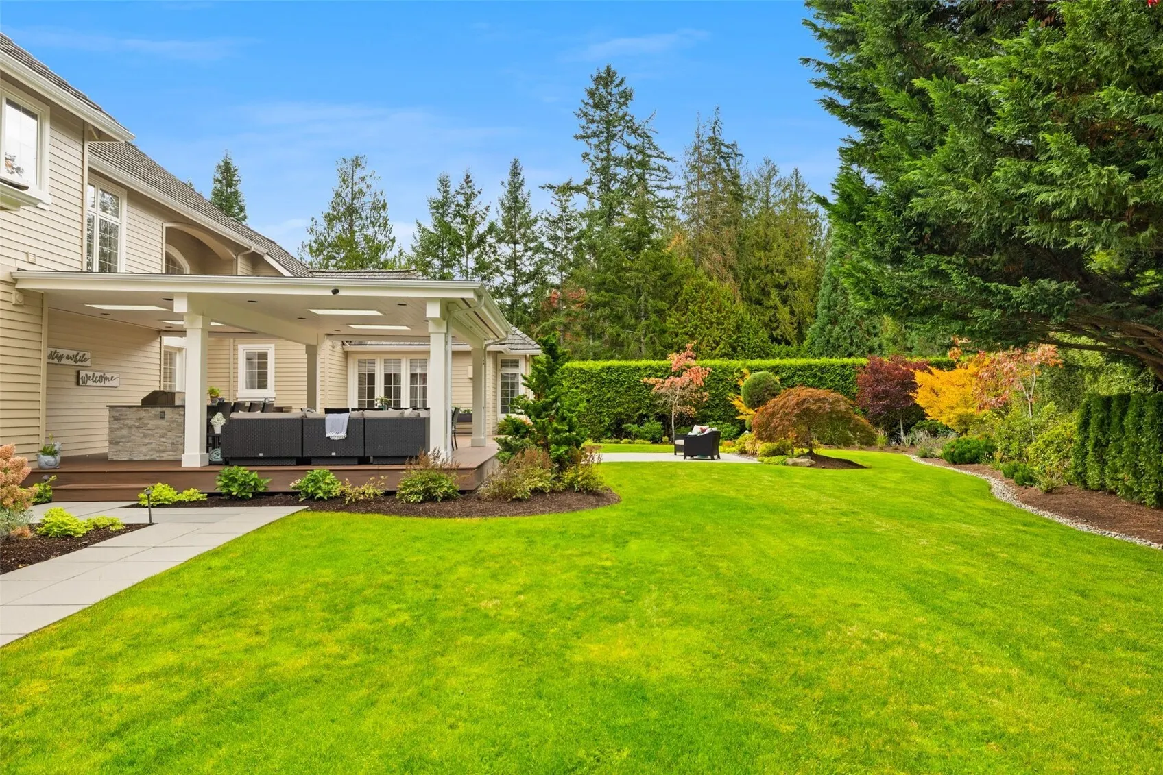 24634 SE 9th Place , Sammamish, WA 98074