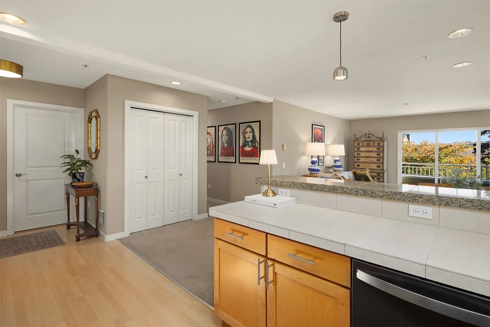 1415 6th Avenue N #304, Seattle, WA 98109
