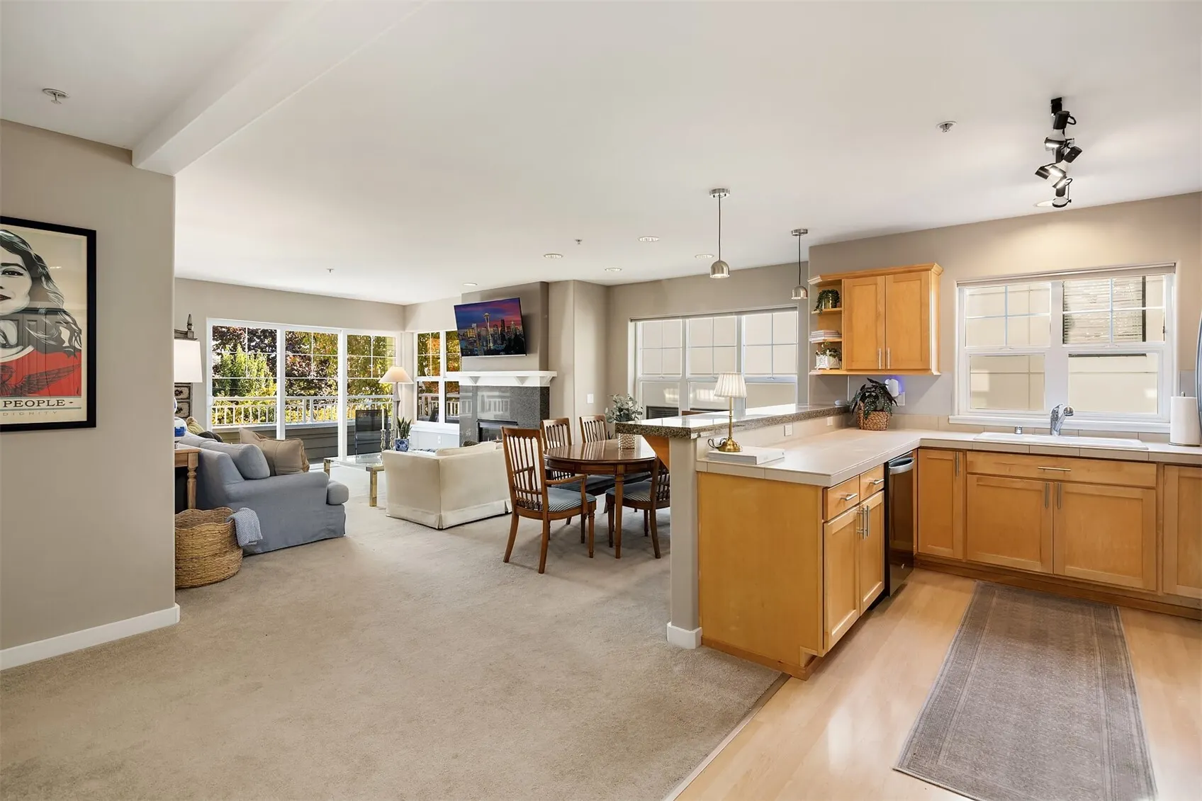 1415 6th Avenue N #304, Seattle, WA 98109